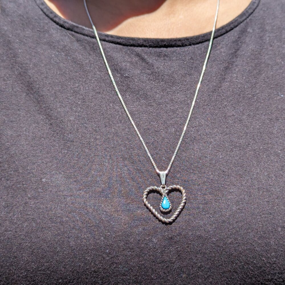 Navajo Necklace Women's‎ Heart Pendant Sterling Silver Turquoise Signed ***